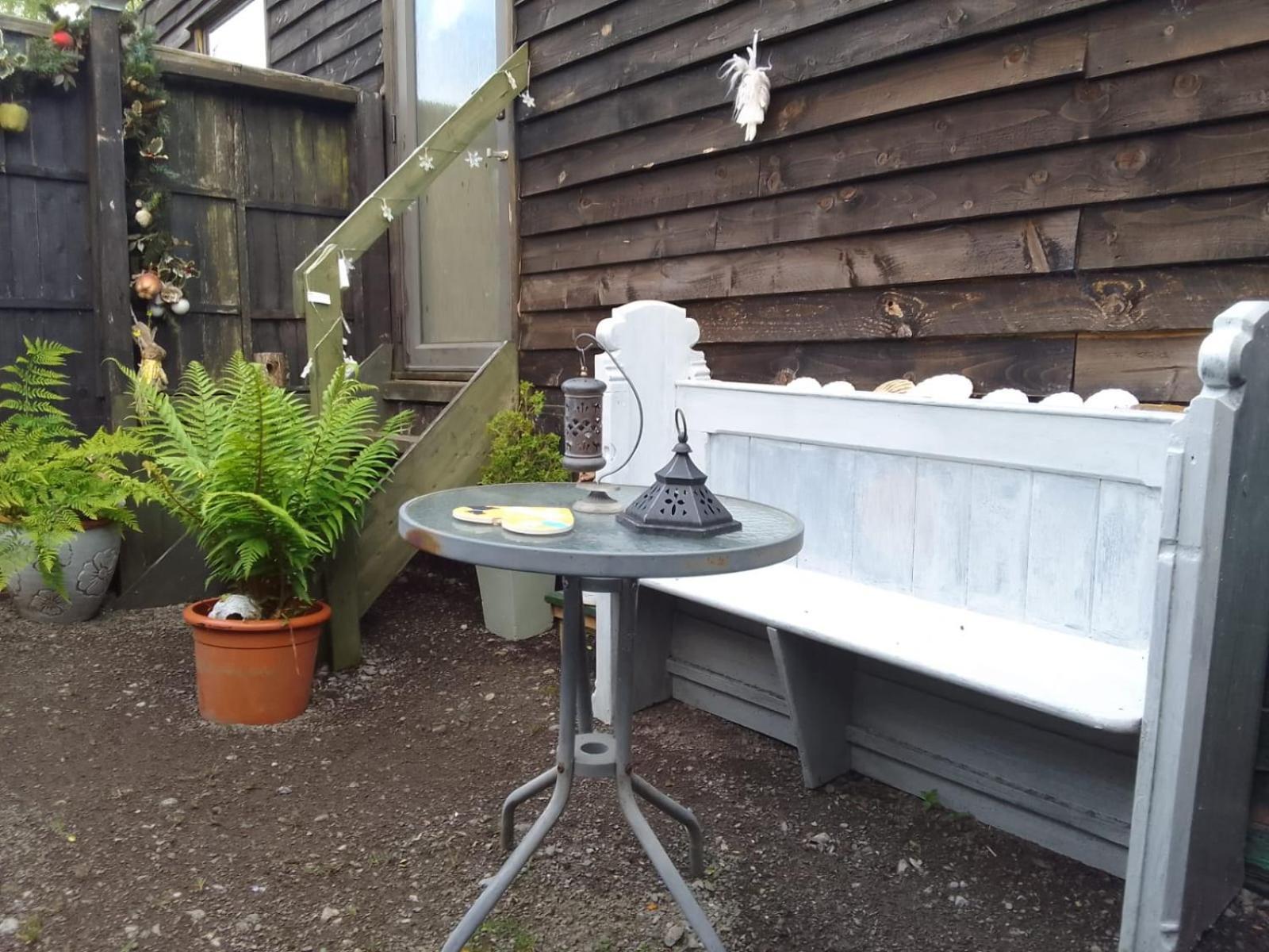 Ferny Roost Cabin. Wrexham Exteriör bild